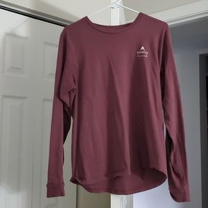 Medium Long Sleeve Chase Views Tee